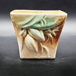 McCoy Pottery Lily Bud Jardiniere Planter Tan Turquoise 1942 Rustic Line Vintage